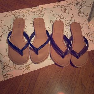 Bundle of Flip Flops